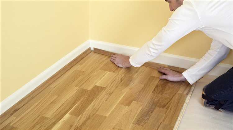 Проверка стяжки на прочность и наличие трещин