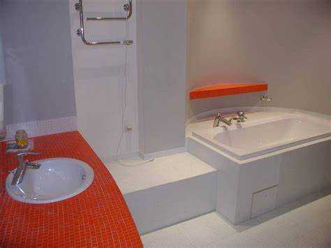 Совместимы ли теплые полы с типичными отделочными решениями в каркасной ванной