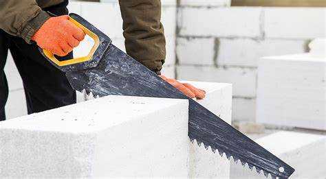 Чем пилить газобетонные блоки в домашних условиях