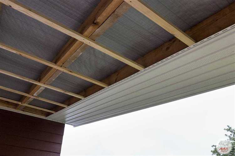 Чем подшить потолок на террасе на улице
