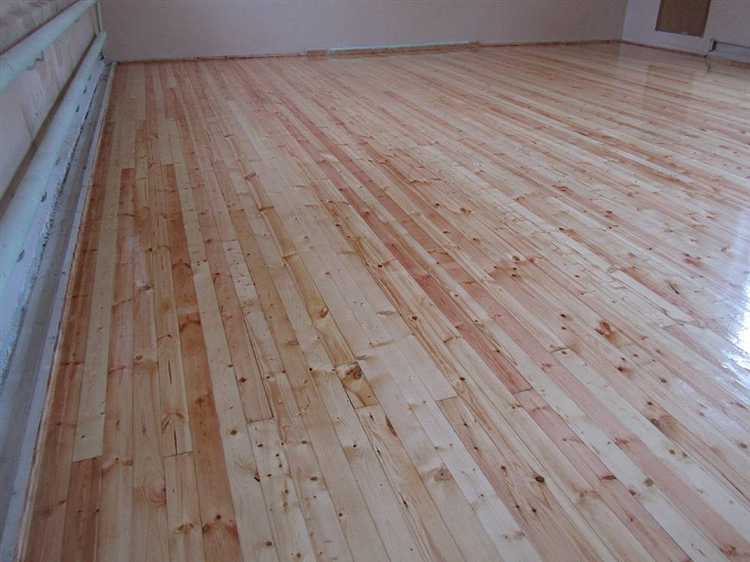 Какие краски лучше ложатся на старые деревянные полы