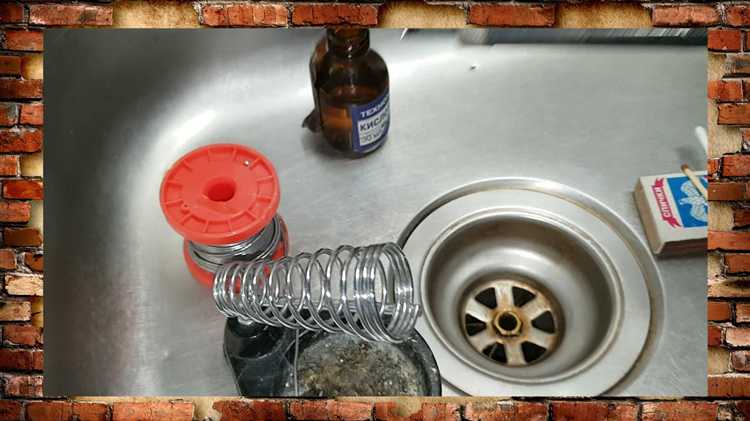 Как закрыть отверстие с помощью самодельной заглушки