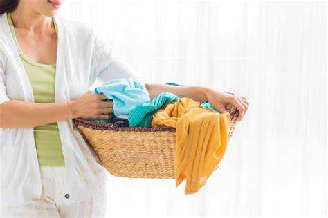 Как постирать одежду, чтобы вернуть насыщенность цвета без окрашивания