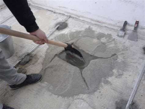 Добавление пластификаторов для снижения водоцементного отношения