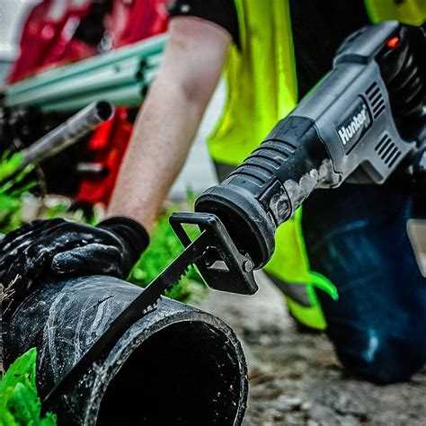 Обслуживание и уход: какие нюансы у каждой пилы