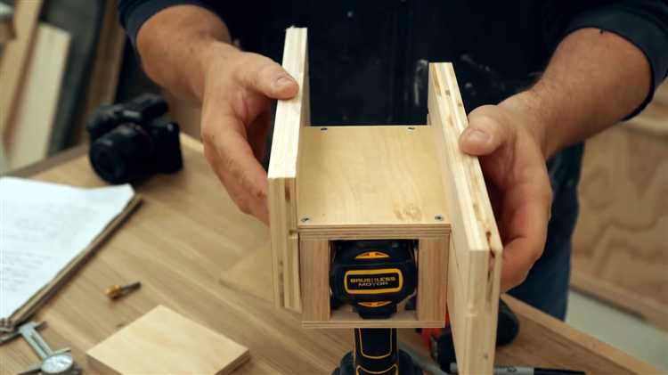 Создание декоративных подставок под горячее из фанерных обрезков