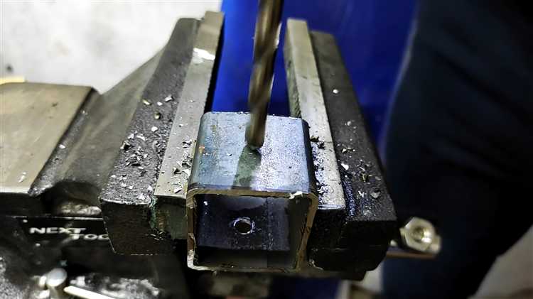 Что можно сделать из пружины от машины