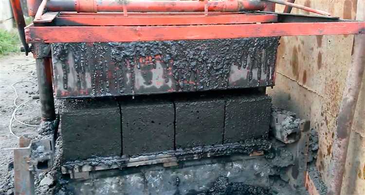 Создание декоративных садовых вазонов из шлакоблока и нетканки