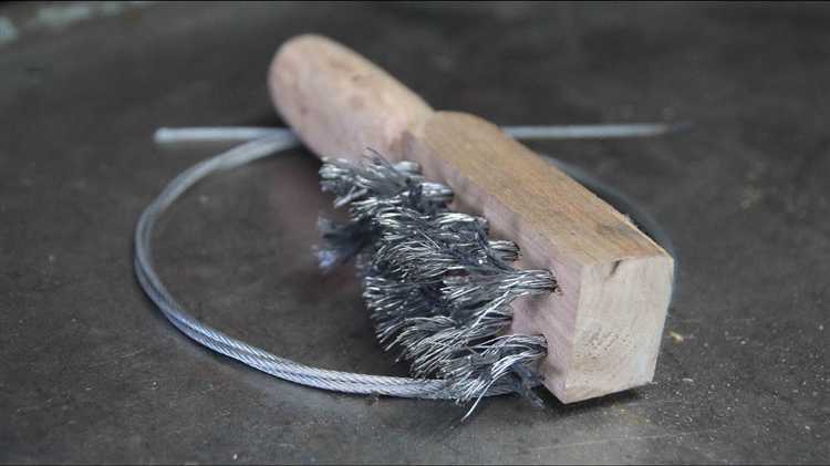 Применение троса при ремонте и фиксации садовой мебели и ворот