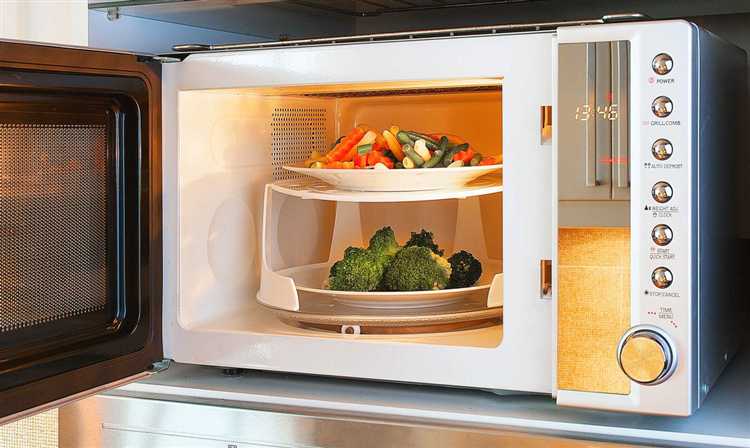 Что делать, если посуда начала искрить или потрескалась