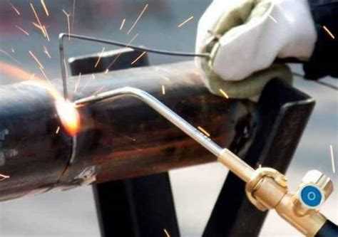 Недостаточное время экспозиции обезжиривающего средства