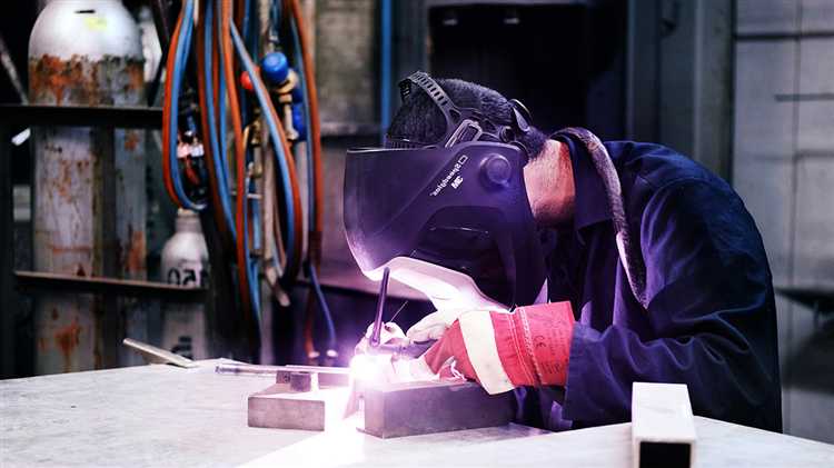 Использование загрязнённого или отработанного растворителя