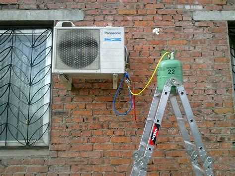 Покупка монтажного комплекта: кронштейны, дюбели, анкеры