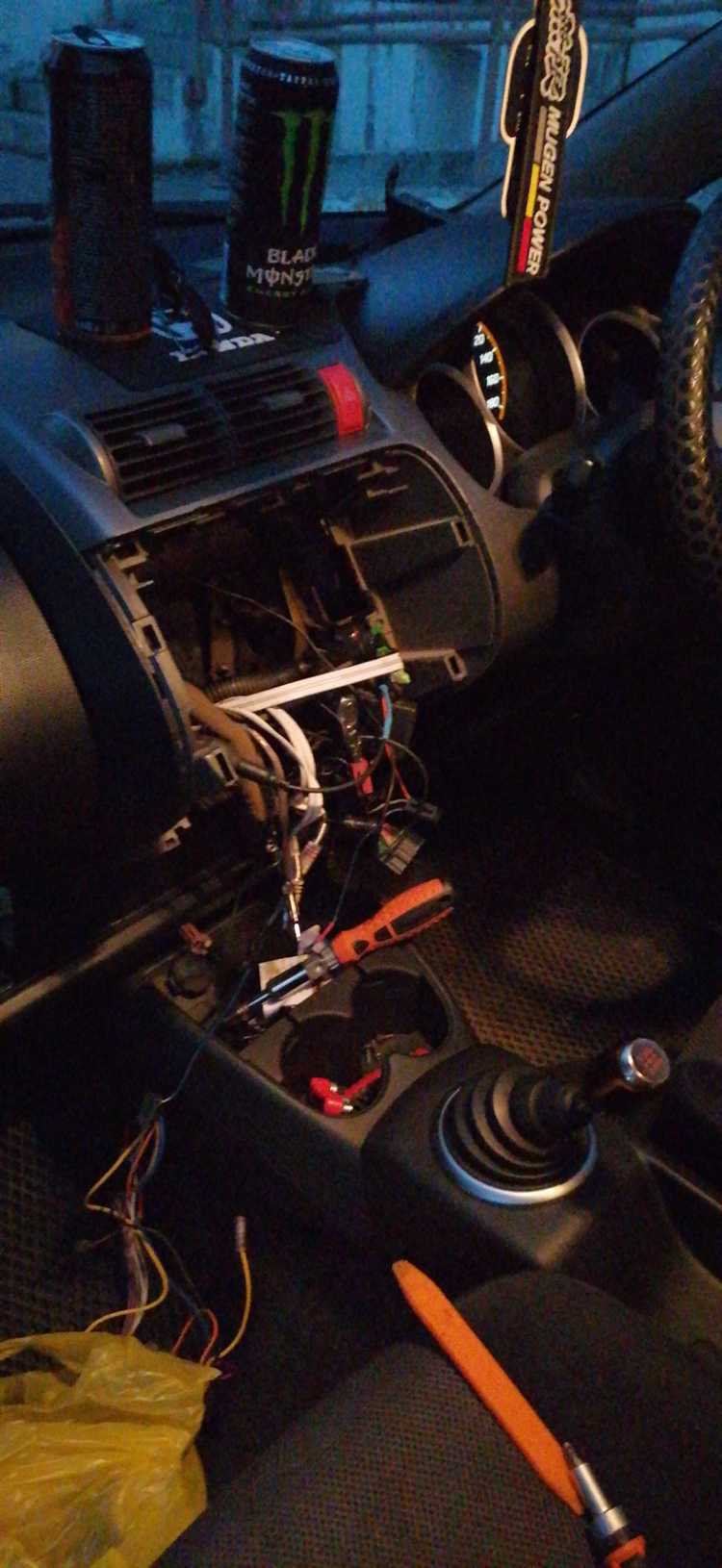 Когда стоит заменить датчик на новый и как выбрать аналог