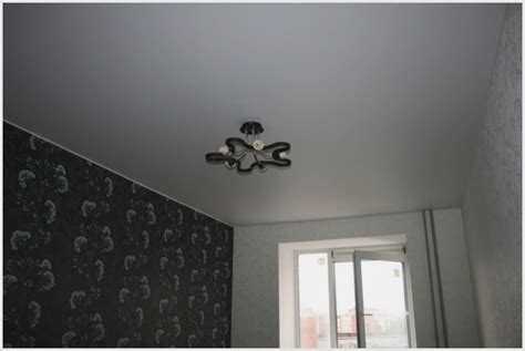 Что сначала покраска стен или натяжной потолок