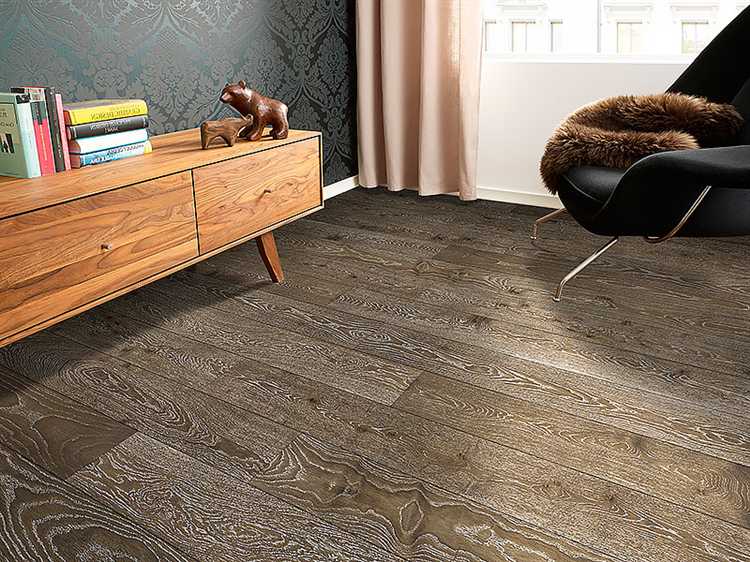 Влагостойкость паркетной доски: параметры и методы защиты