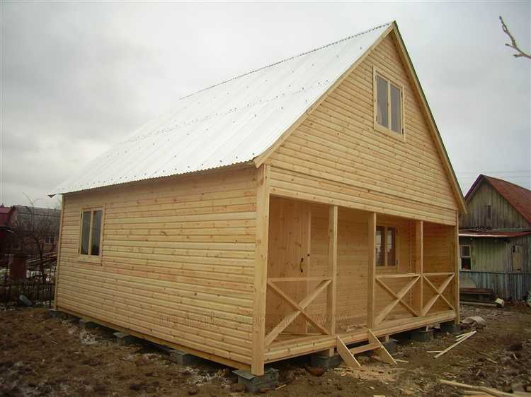 Выбор каркаса для щитового дома: типы и параметры