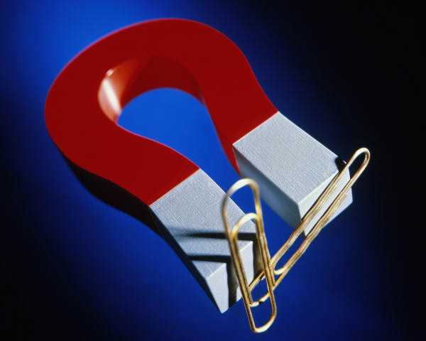 Что хорошо притягивается к магниту