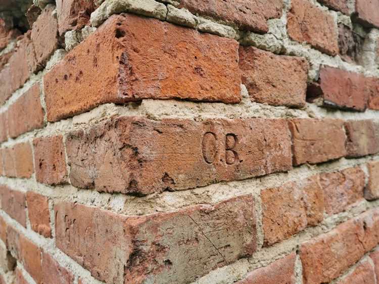 Как выбрать пустотелый кирпич для кладки стен