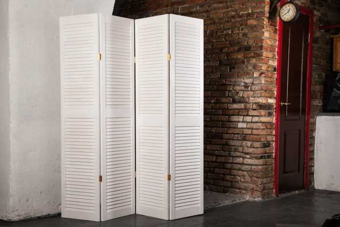 Создание и монтаж соединительных элементов между панелями