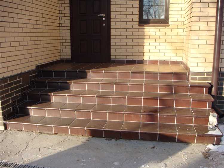 Гидроизоляция и защита кирпичных ступенек от разрушения