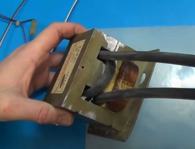 Подбор элементов питания: аккумуляторы, конденсаторы, блоки питания