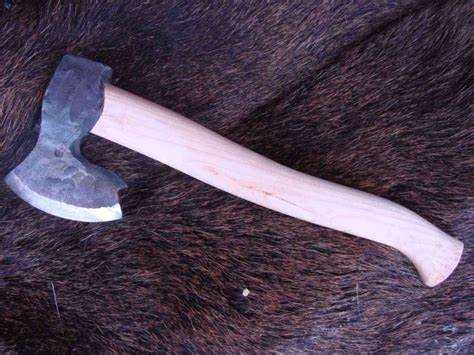 Как сделать топорище для топора