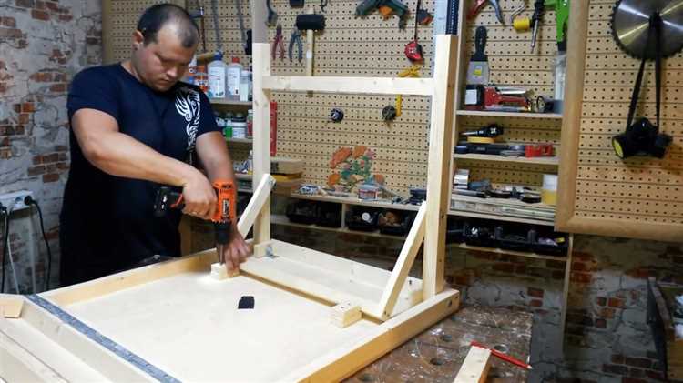 Как собрать и разобрать туристический столик за несколько минут