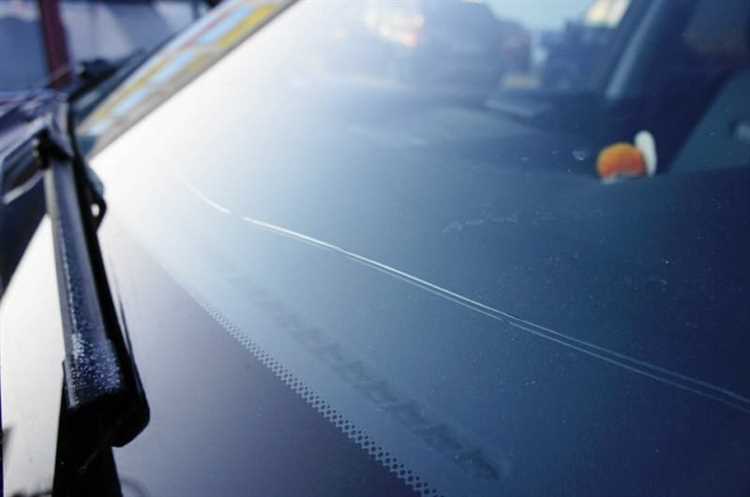 Использование автомобильных полимерных смол для скрытия повреждений