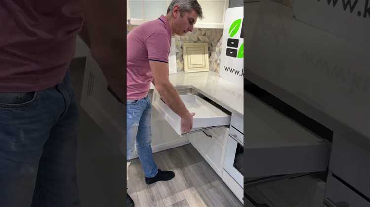 Как снять ящик, не повредив направляющие Hettich