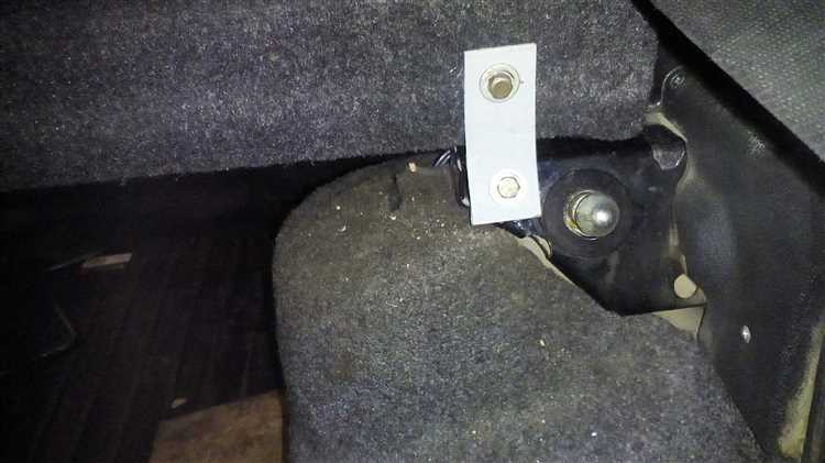 Как снять заднюю полку ваз 2115 Как снять заднюю полку ваз 2115