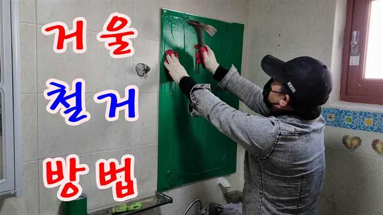 Как снять зеркало со шкафа приклеенное