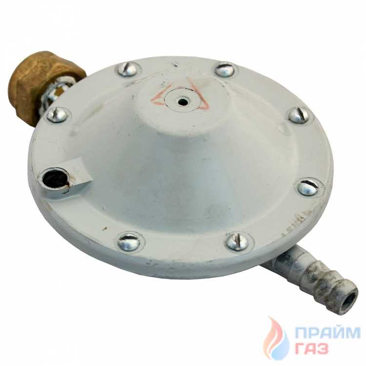 Порядок подключения газовых шлангов к баллонам и редуктору