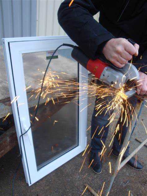 Как убрать окалины от болгарки со стекла Как убрать окалины от болгарки со стекла