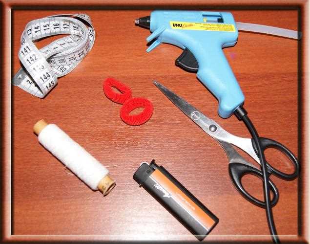 Как убрать застывший термоклей с плотной ткани утюгом