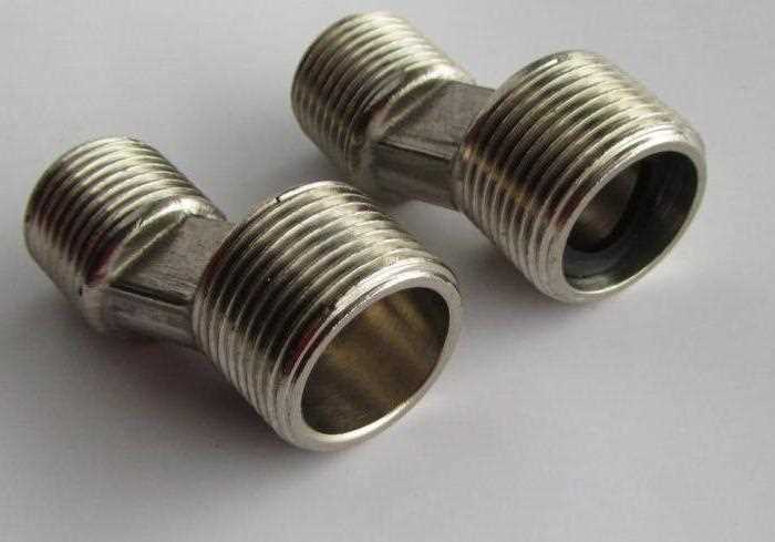 Применение сантехнических гаек и муфт для удлинения