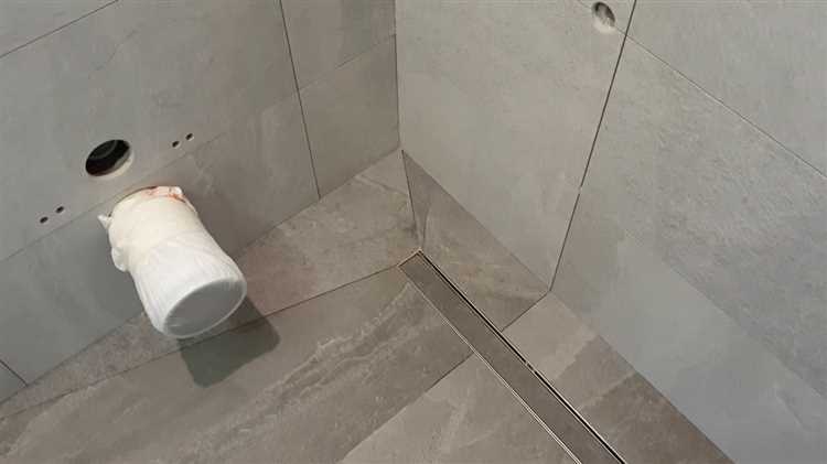 Укладка плитки в душе с трапом: пошаговая инструкция