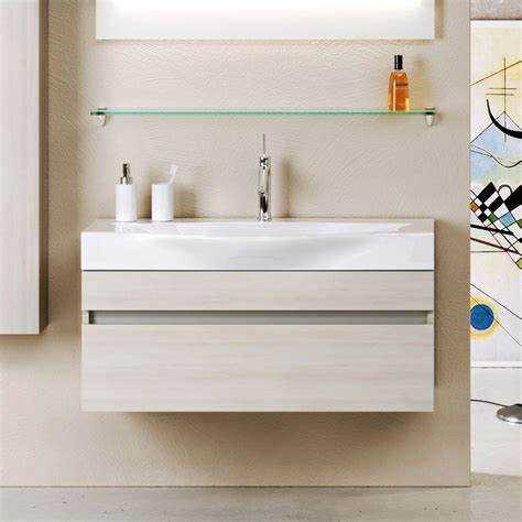 Как скрыть коммуникации и улучшить внешний вид установки