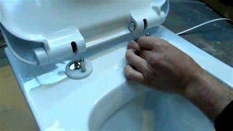 Подготовка унитаза к монтажу сиденья