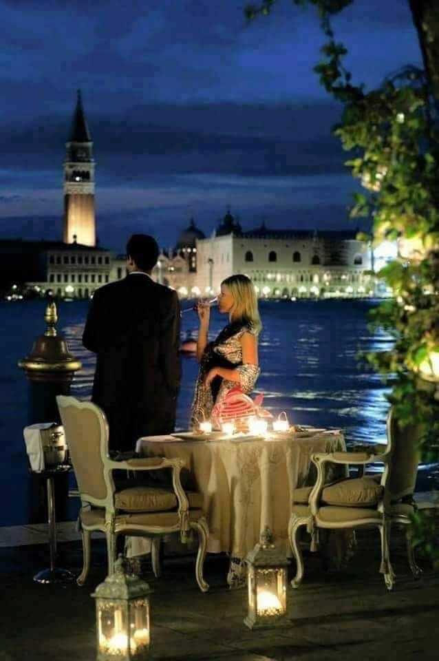 Как устроить романтический вечер любимому в домашних условиях Как устроить романтический вечер любимому в домашних условиях