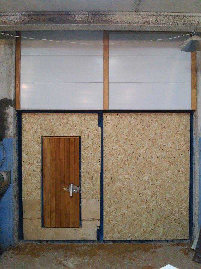 Как утеплить ворота гаража изнутри своими руками Как утеплить ворота гаража изнутри своими руками