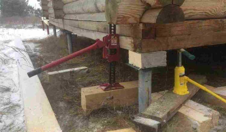 Пневматические домкраты: можно ли использовать при осадке грунта