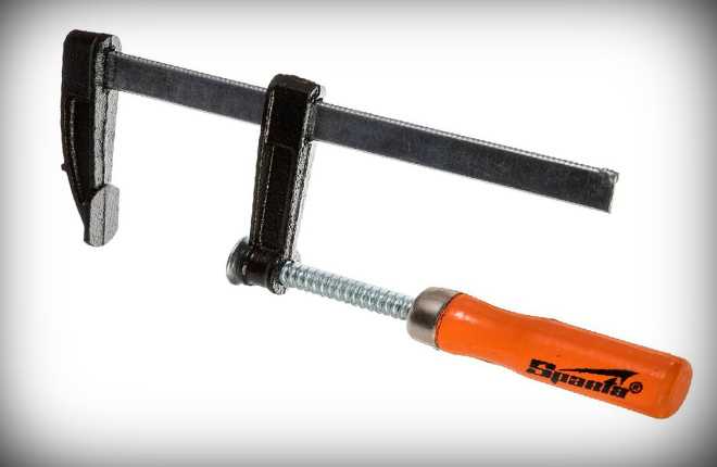 Чем руководствоваться при подборе струбцин для угловых соединений