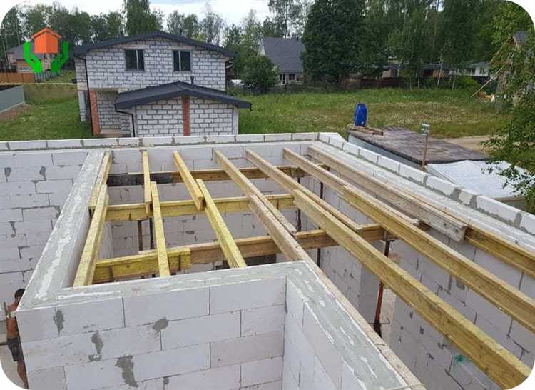 Монтажные особенности перекрытий на газобетонные стены