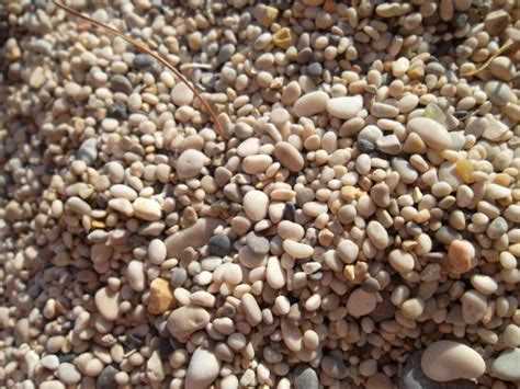 Какой песок дороже мелкий или средний