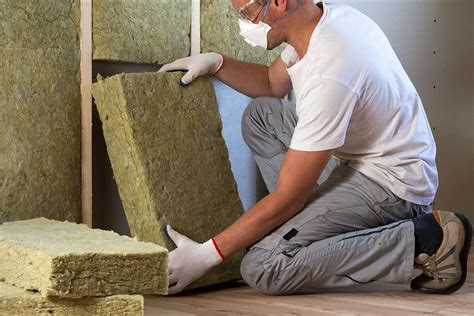 Можно ли использовать эковату для утепления вертикальных конструкций