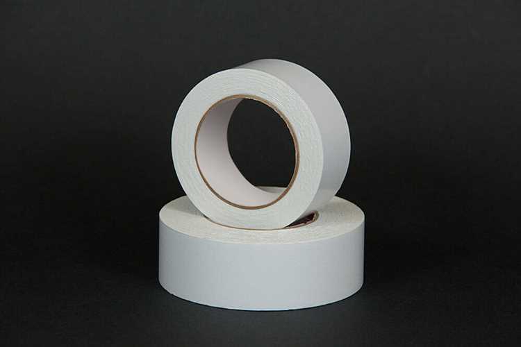 Насколько важна подготовка поверхности для прочности крепления