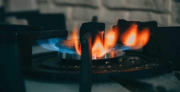 Какие примеси в газе могут вызывать изменение цвета