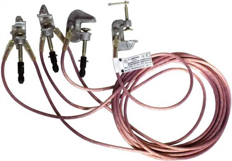 Куда следует присоединять переносные заземления в распределительных устройствах Куда следует присоединять переносные заземления в распределительных устройствах