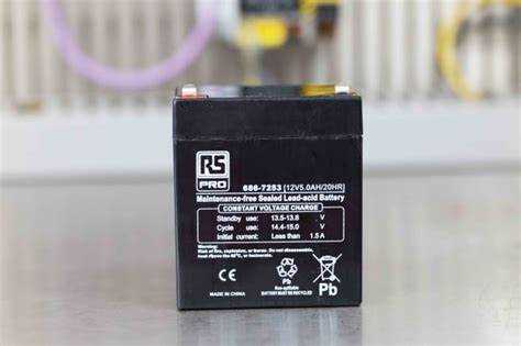 Как работает свинцово-кислотный аккумулятор во время зарядки и разрядки